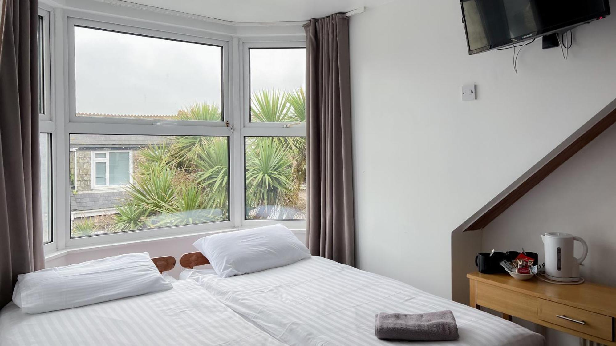 Town Lodge Newquay  Room photo
