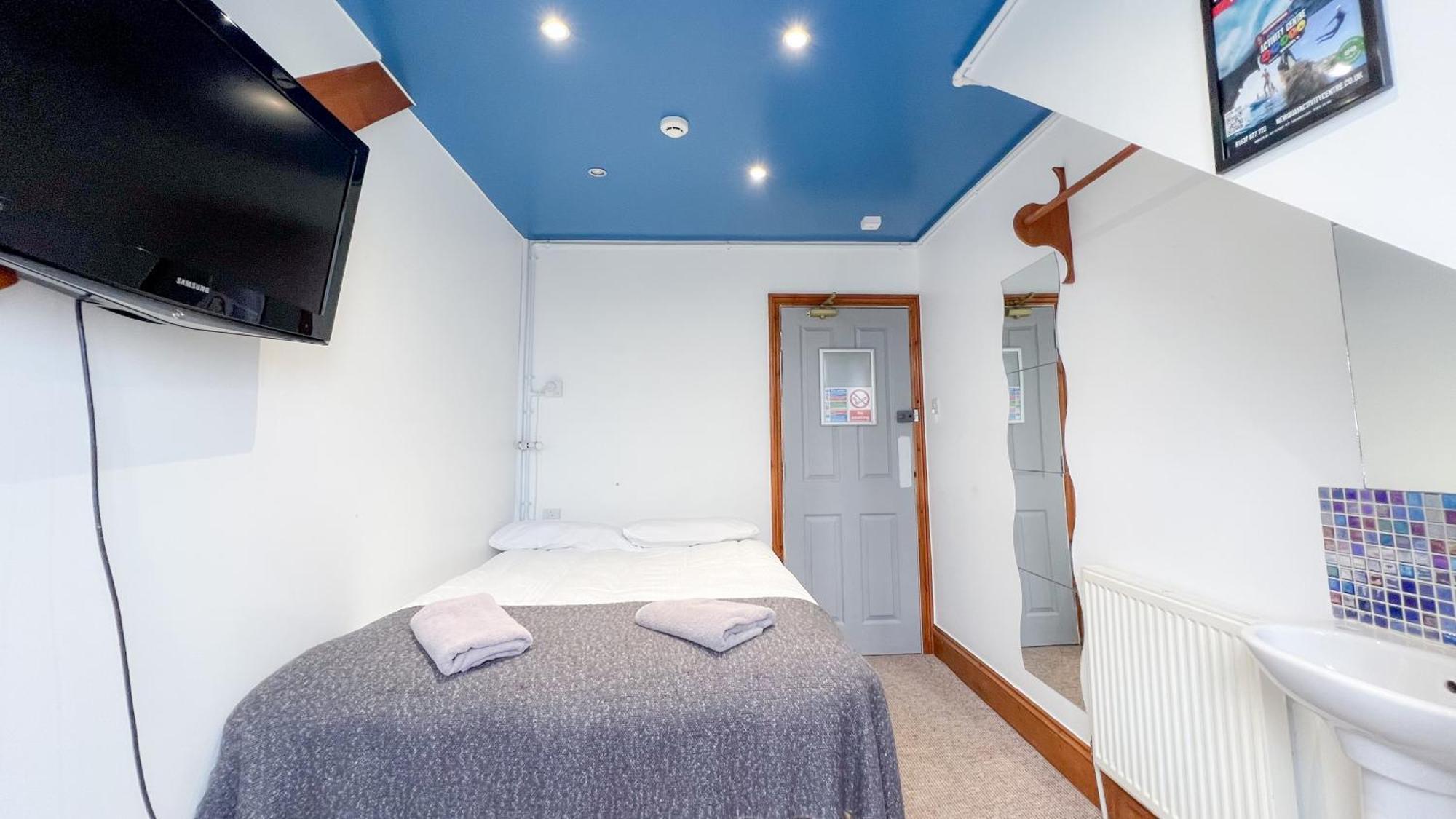 Town Lodge Newquay  Room photo