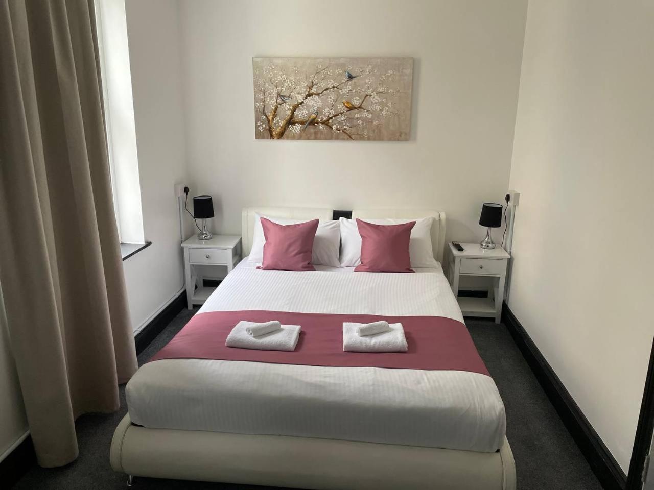 Town Lodge Newquay  Room photo
