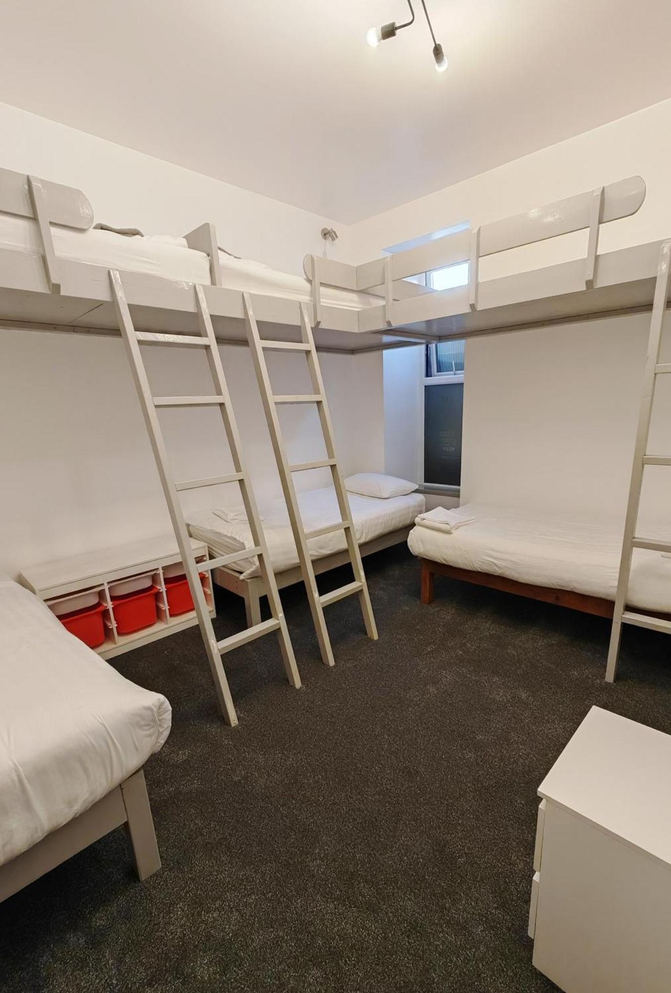 Town Lodge Newquay  Room photo